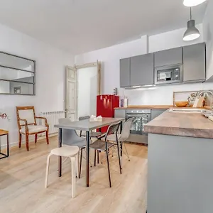 https://apartaments-puigcerd-centre.catalonia-hotels.com